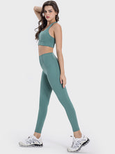 Load image into Gallery viewer, Pocketed High Waist Active Leggings
