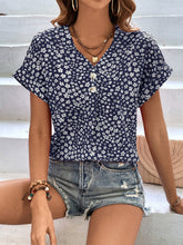 Load image into Gallery viewer, Printed V-Neck Short Sleeve Blouse
