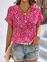 Load image into Gallery viewer, Printed V-Neck Short Sleeve Blouse
