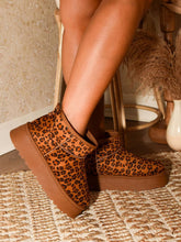 Load image into Gallery viewer, WILD DIVA Thermal Furry Leopard Platform Booties
