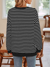 Load image into Gallery viewer, Striped Round Neck Long Sleeve Sweatshirt
