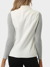 Load image into Gallery viewer, Zip Up Turtleneck Vest with Pockets
