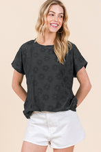 Load image into Gallery viewer, BOMBOM Textured Floral Pattern Short Sleeve T-Shirt
