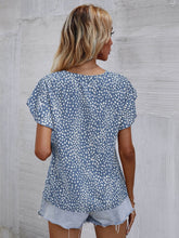 Load image into Gallery viewer, Printed V-Neck Petal Sleeve Blouse
