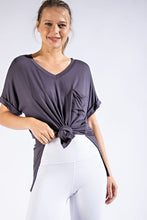 Load image into Gallery viewer, V NECK BASIC HIGH-LOW HEM TOP
