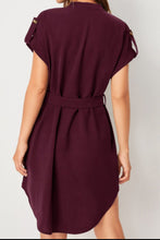 Load image into Gallery viewer, Tied Notched Short Sleeve Dress
