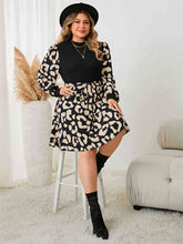 Load image into Gallery viewer, Plus Size Splicing Dress
