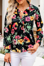 Load image into Gallery viewer, Printed Button Up Long Sleeve Shirt
