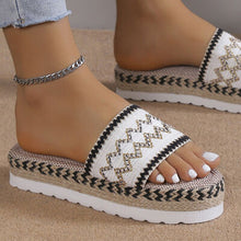 Load image into Gallery viewer, Geometric Weave Platform Sandals
