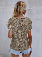 Load image into Gallery viewer, Printed V-Neck Petal Sleeve Blouse
