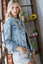 Load image into Gallery viewer, Veveret Distressed Button Up Denim Jacket
