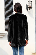 Load image into Gallery viewer, Button Up Pocketed Long Sleeve Jacket
