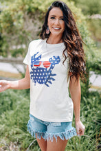 Load image into Gallery viewer, US Flag Crab Graphic Round Neck Tee

