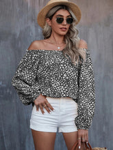 Load image into Gallery viewer, Off-Shoulder Long Sleeve Blouse
