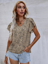 Load image into Gallery viewer, Printed V-Neck Petal Sleeve Blouse
