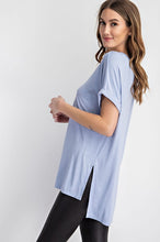 Load image into Gallery viewer, V NECK BASIC HIGH-LOW HEM TOP
