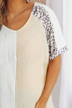 Load image into Gallery viewer, Leopard Color Block V-Neck Top

