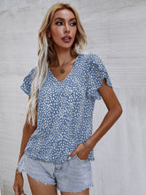 Load image into Gallery viewer, Printed V-Neck Petal Sleeve Blouse
