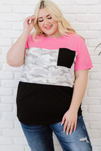 Load image into Gallery viewer, Plus Size Leopard Color Block T-Shirt
