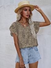 Load image into Gallery viewer, Printed V-Neck Petal Sleeve Blouse
