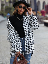 Load image into Gallery viewer, Houndstooth Button Down Jacket
