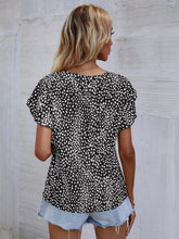 Load image into Gallery viewer, Printed V-Neck Petal Sleeve Blouse
