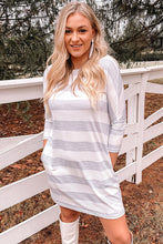 Load image into Gallery viewer, Striped Round Neck Dress with Pockets
