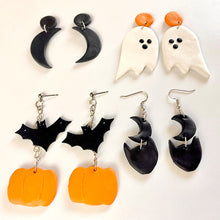 Load image into Gallery viewer, Halloween Theme Dangle Earrings
