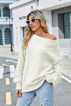 Load image into Gallery viewer, Long Sleeve Ribbed Trim Sweater
