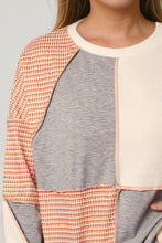 Load image into Gallery viewer, Color Block Exposed Seam Sweatshirt
